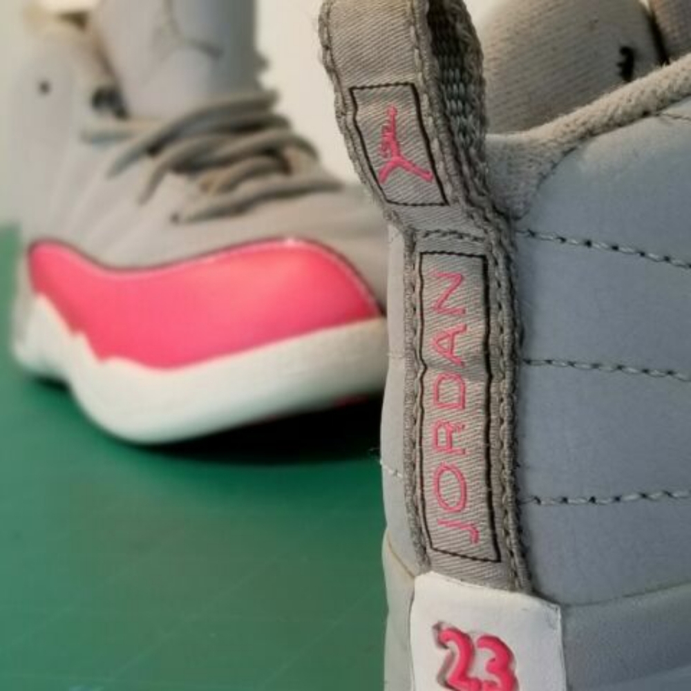 Jordan 12 Retro Youth Kids Size 3Y